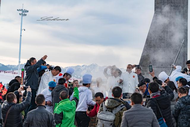 乌鲁木齐灯草沟滑雪,冰雪大世界滑雪体验