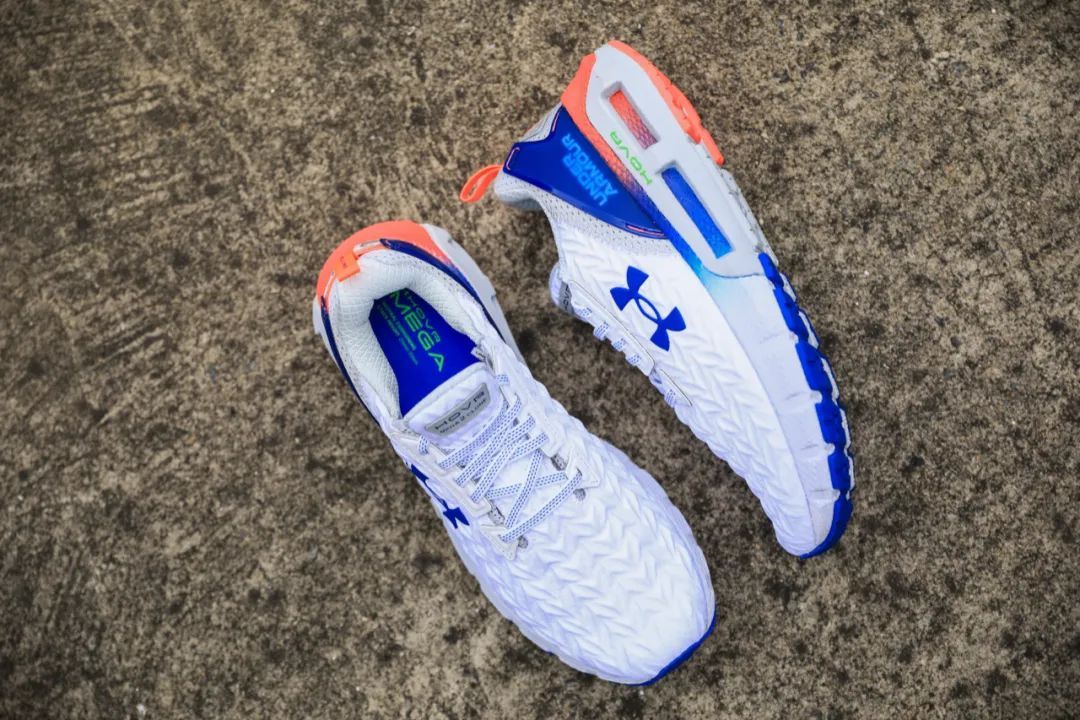 马拉松跑鞋舒适感,跑鞋是不是舒适感更好呢