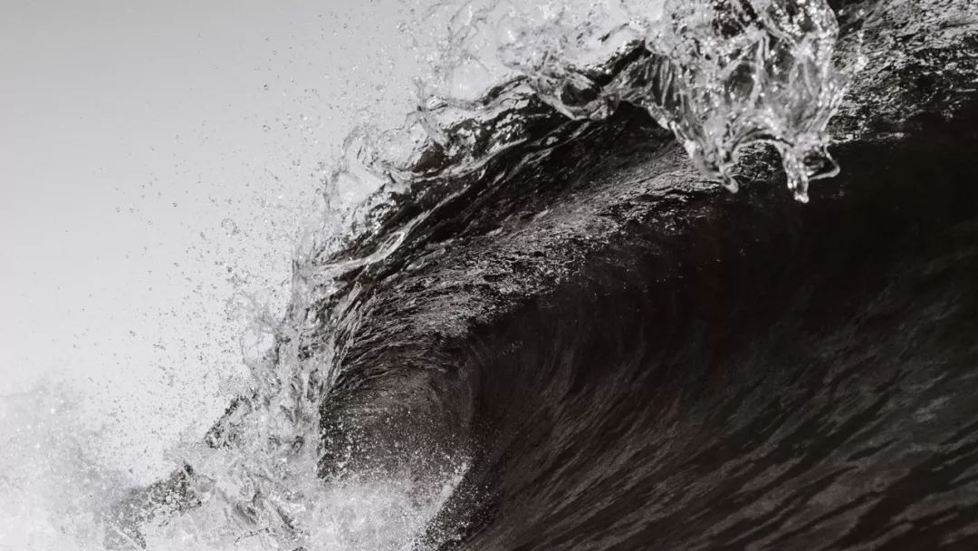 你看，这个PPT真的会飞耶