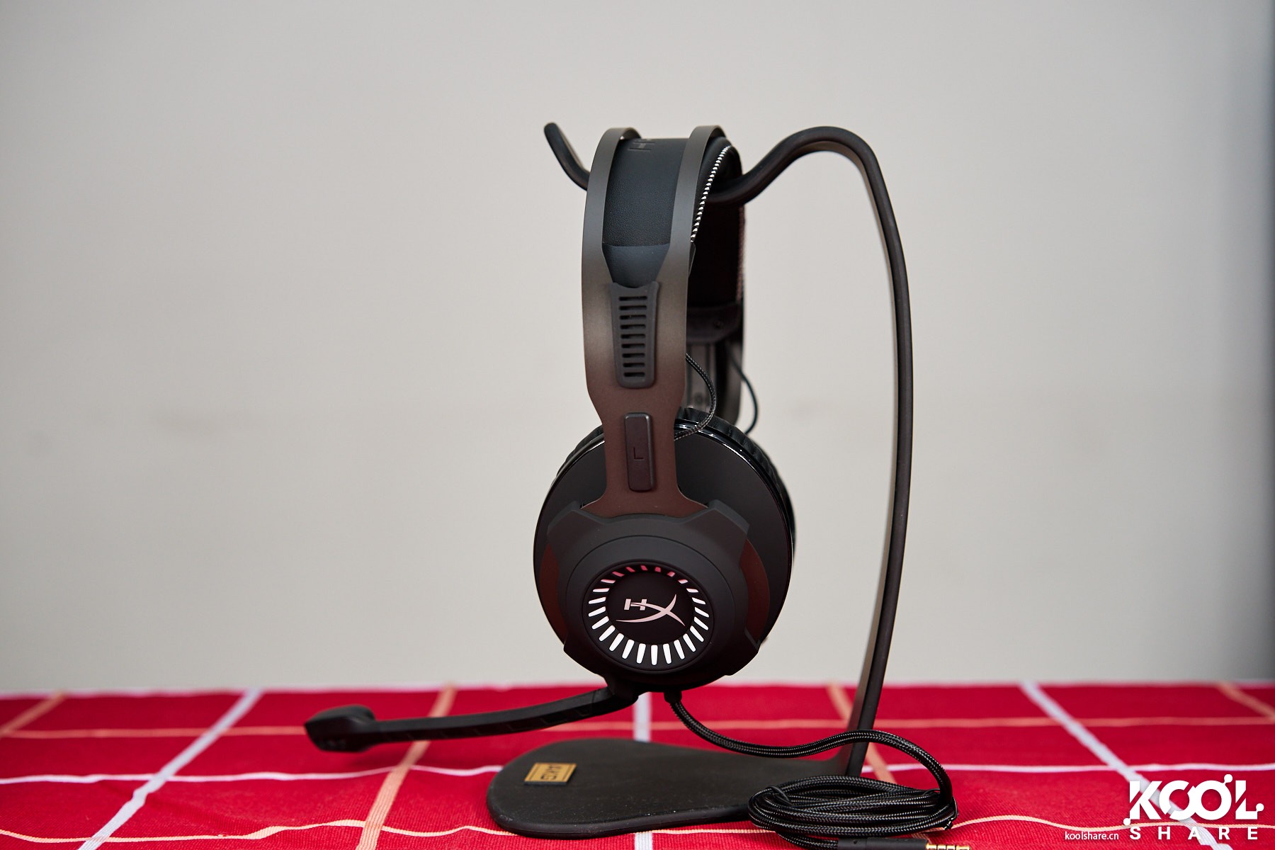 猛禽strix7.1耳机测评,华硕猛禽和金士顿黑鹰