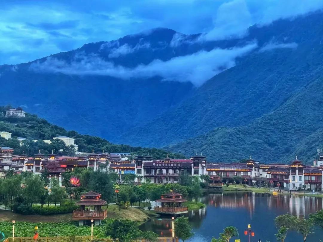 川藏最美旅行地,美西旅游好去处