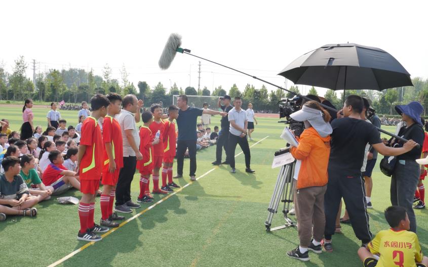 少林足球小将宣传片,少儿电影小足球队