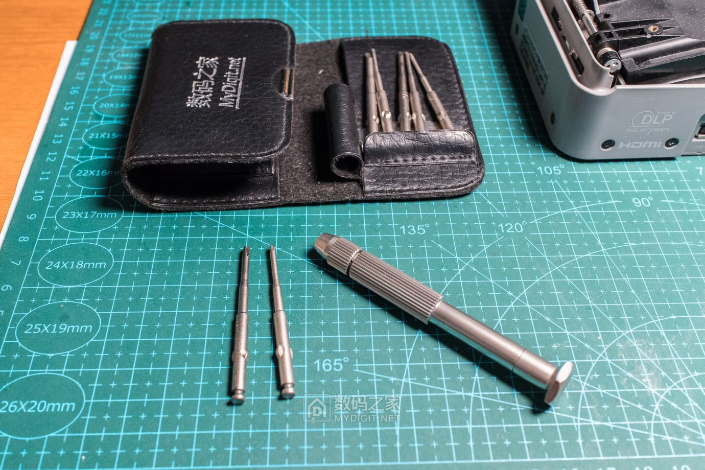 卡西欧激光投影拆机,卡西欧vc110激光投影机怎样清洗