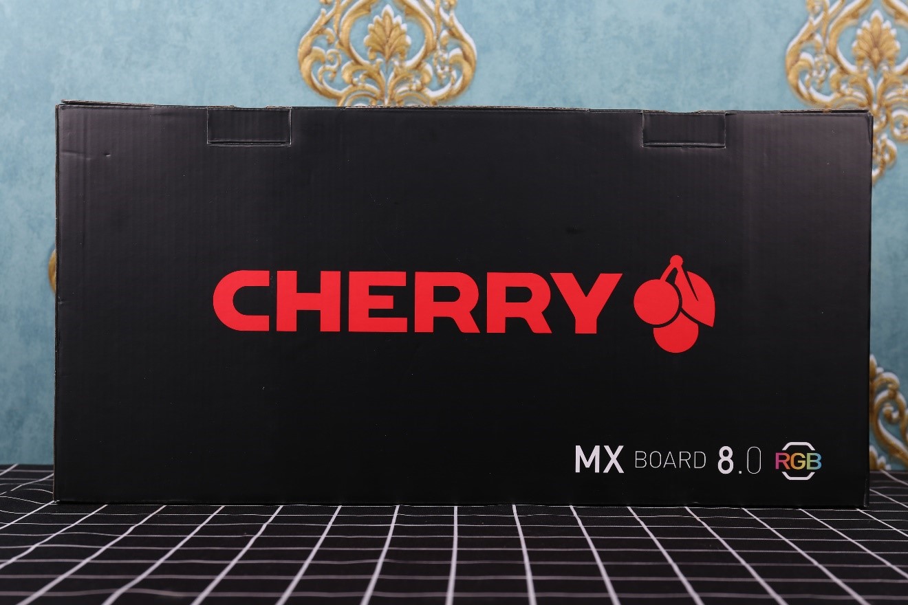 荣耀联名cherry推出电竞机械键盘,樱桃x荣耀联名键盘价格