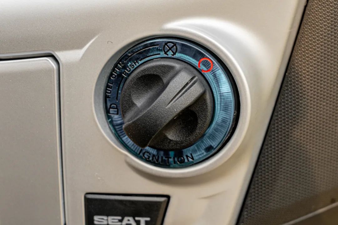 赛科龙rt3s大踏板摩托2024款,国产大踏板赛科龙rt3s推荐