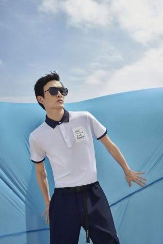 逐梦蓝天热力起航劲霸男装×航空文创致敬奋斗百年路