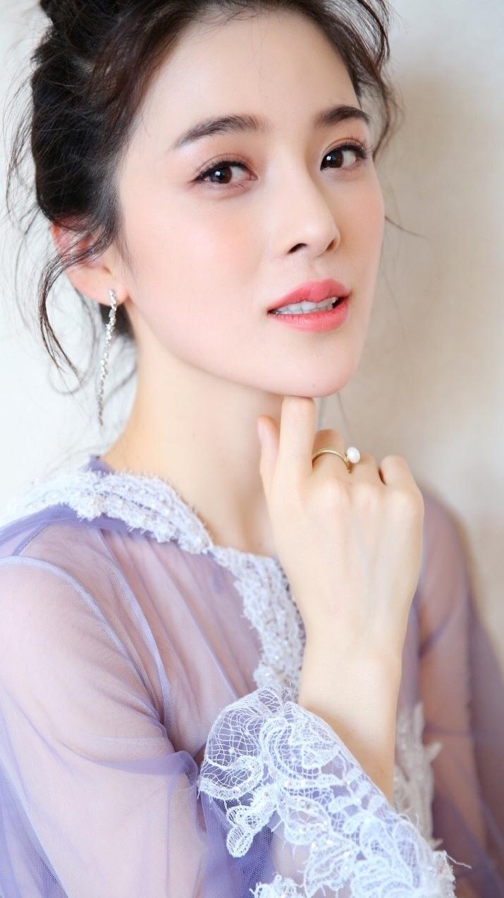 转型网红直播的10个女明星,4位网红转型成明星后现状