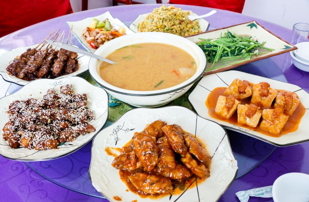 泉州这家印尼华侨开的“三无”小破店,12年了居然还没倒闭