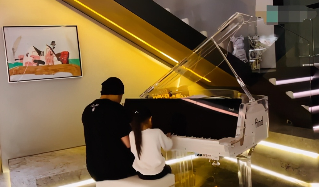 周杰伦不能说的秘密四手联弹,初代周杰伦