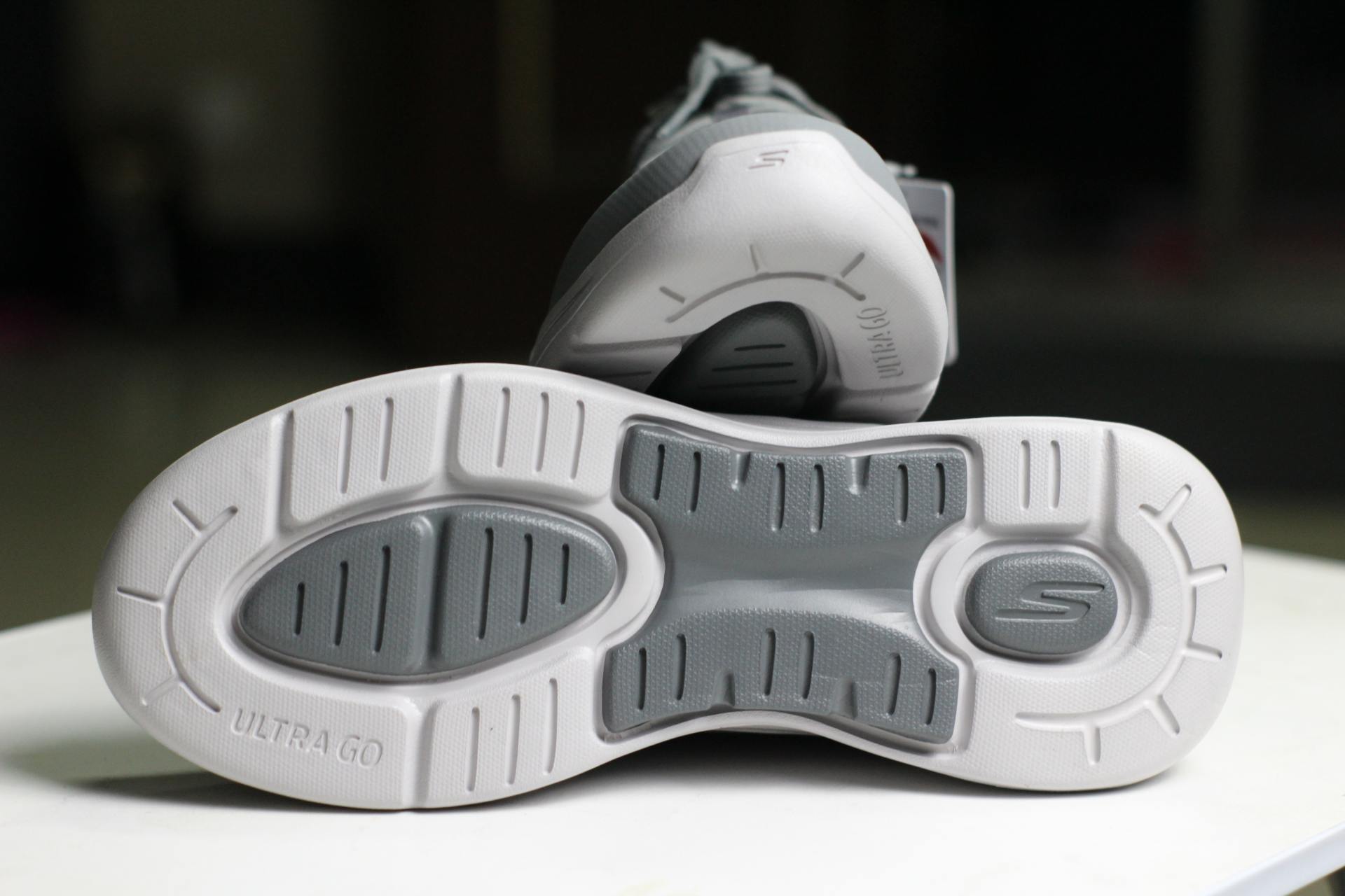 斯凯奇gorun系列,30来岁特别惊喜的生日礼物