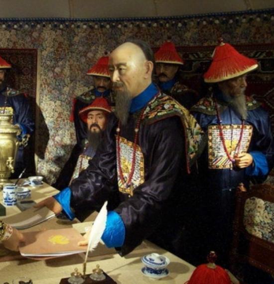 纳兰明珠三大功绩,纳兰明珠给谁当过侍卫