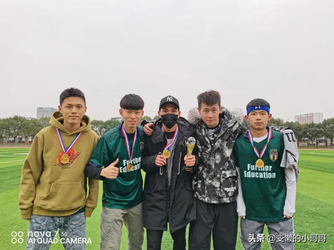 足球队获冠军,武汉足球队拿过几个冠军