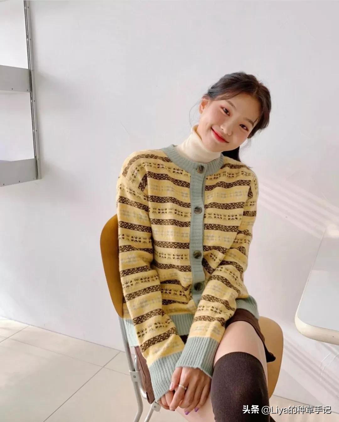 毛衣怎么穿才好看呢,毛衣怎么穿才不土气