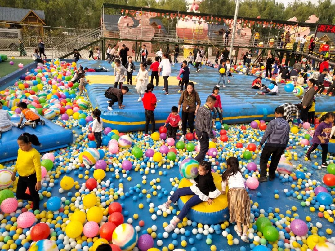 温泉灯光展,温泉灯光秀打卡点