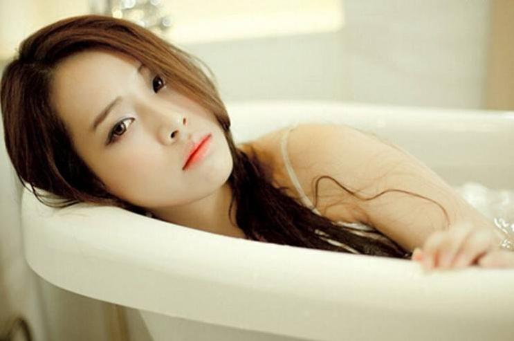 洗澡香味很好闻的沐浴露,洗得干净又留香的沐浴露