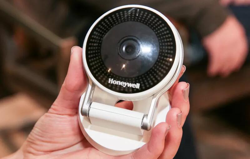 智能家居专业高清监控摄像头,新款智能家居室内摄像头