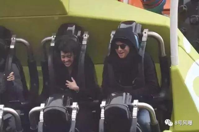 她们还在名媛群拼单，这位柜姐已经收服了世界顶级海王