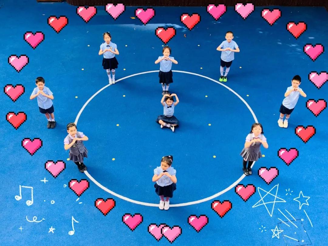 萌娃们终于复学啦！来看今天小学、幼儿园的现场图→