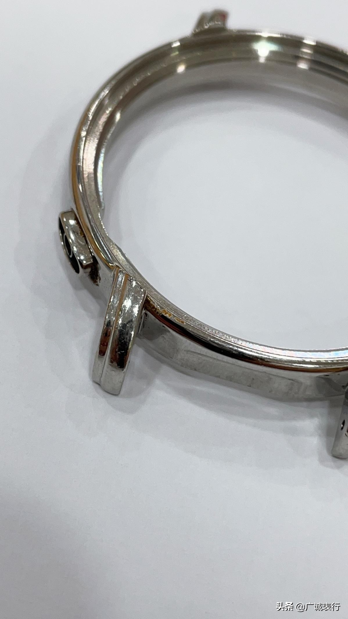 艾美匠心手表五针同轴,艾美匠心方轮腕表