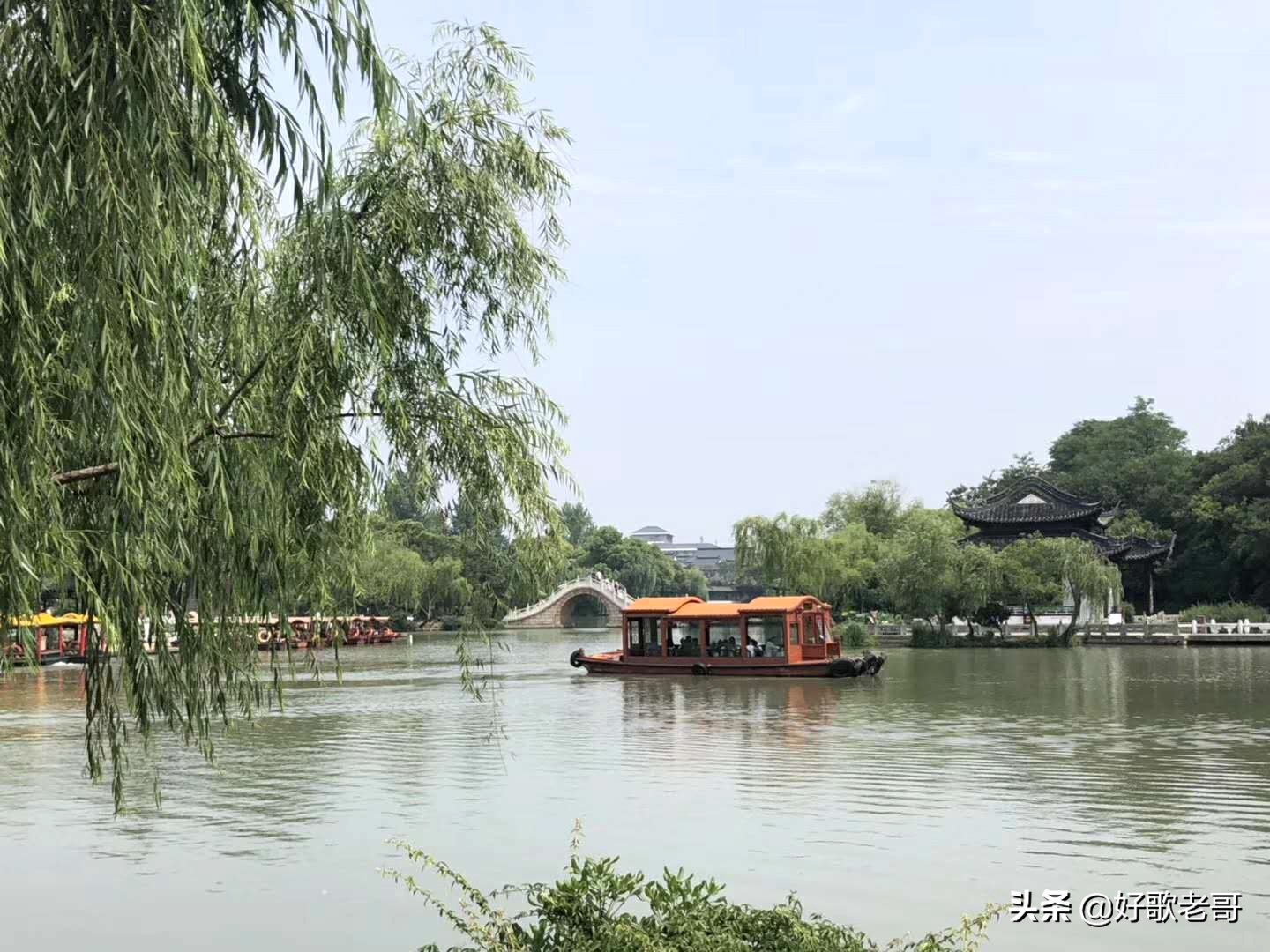 十里湖光，清澄缥碧，花木扶疏，连绵滴翠…瘦西湖游记