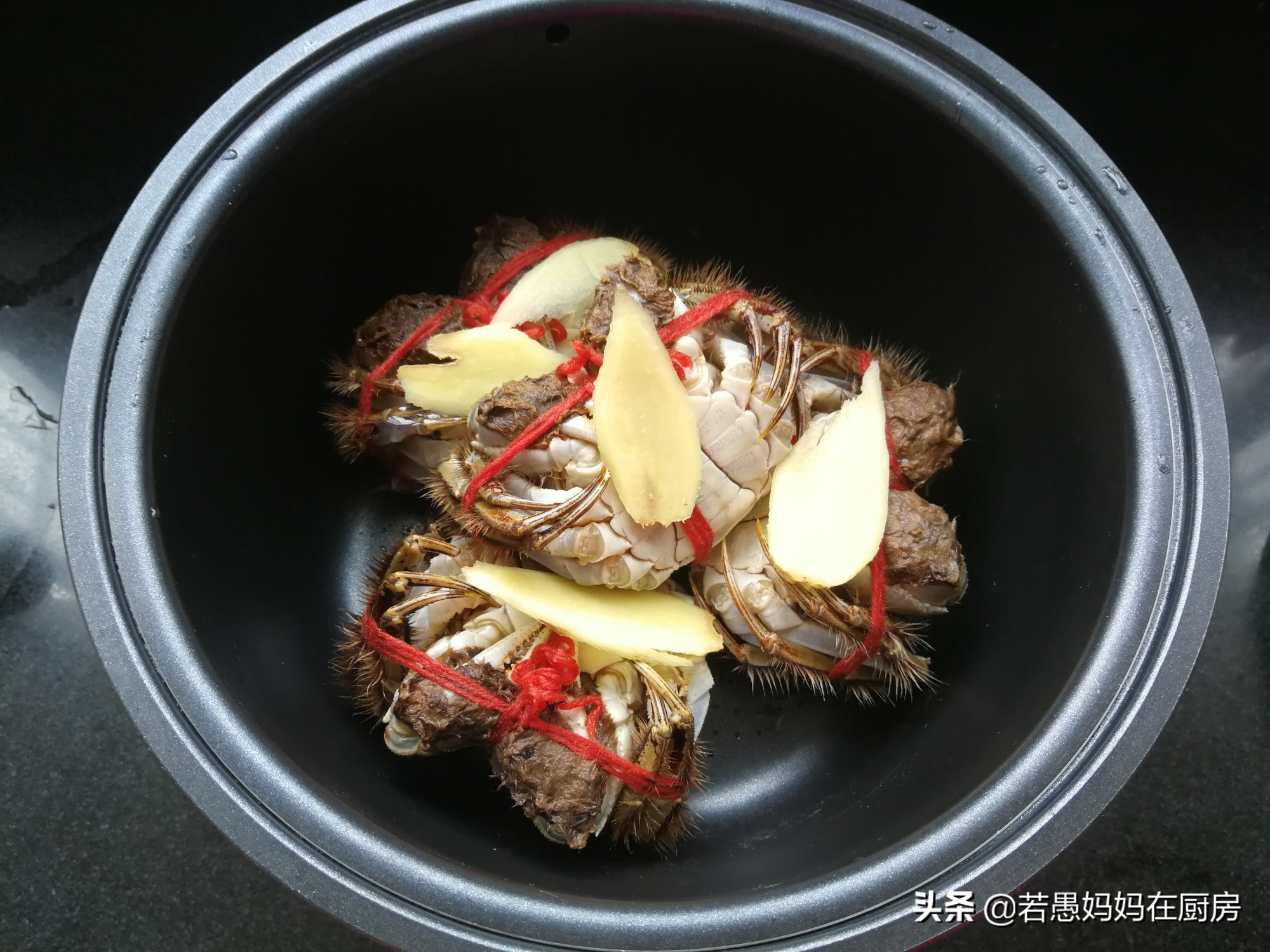 清蒸螃蟹的正确方法和吃法,清蒸螃蟹蟹块的正确方法