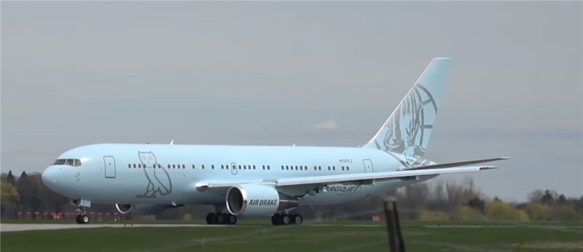 公鸭drake豪车,公鸭drake多伦多豪宅