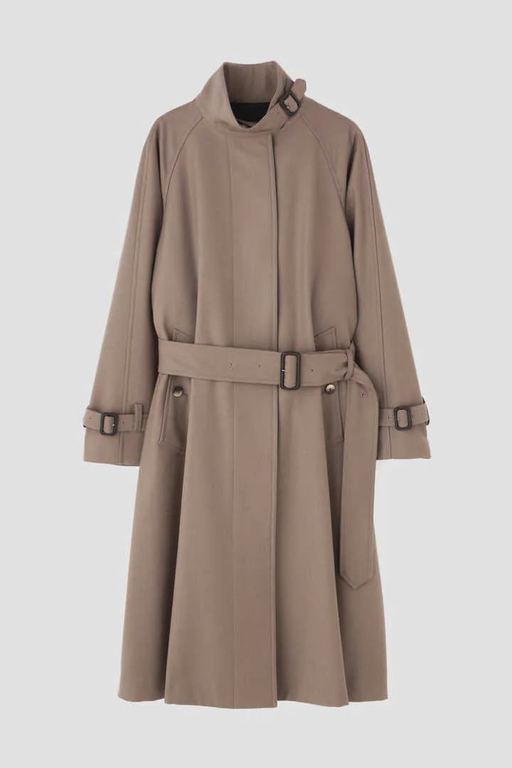 杏色大衣内搭什么颜色毛衣好看,深蓝色大衣内搭什么颜色的毛衣