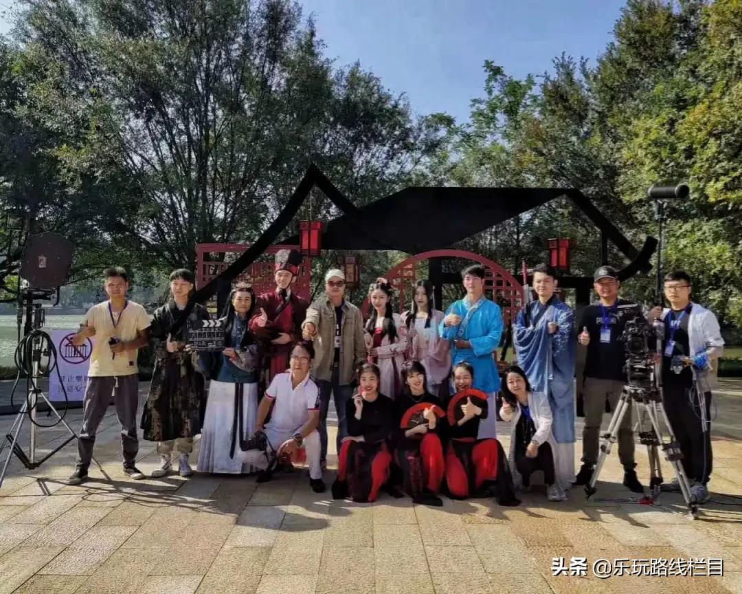 秋天的第一次旅程,秋天的第一场旅行30秒