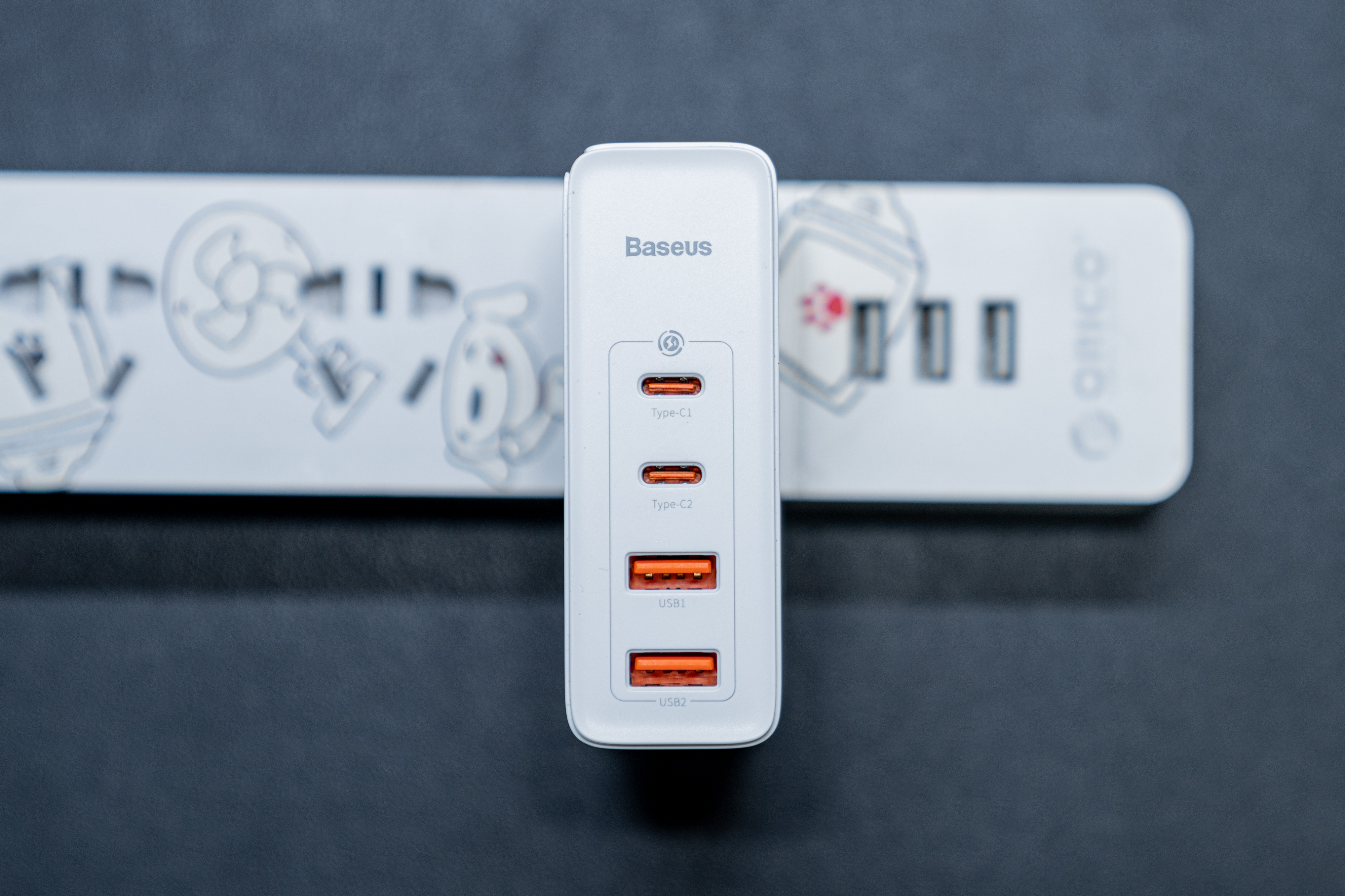 倍思100w氮化镓充电器支持三星s23,倍思100w氮化镓二代充电器拆解