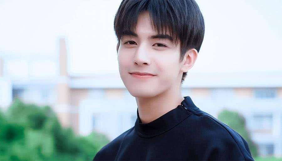 于正与宋威龙摊大饼,于正和宋威龙摊大饼