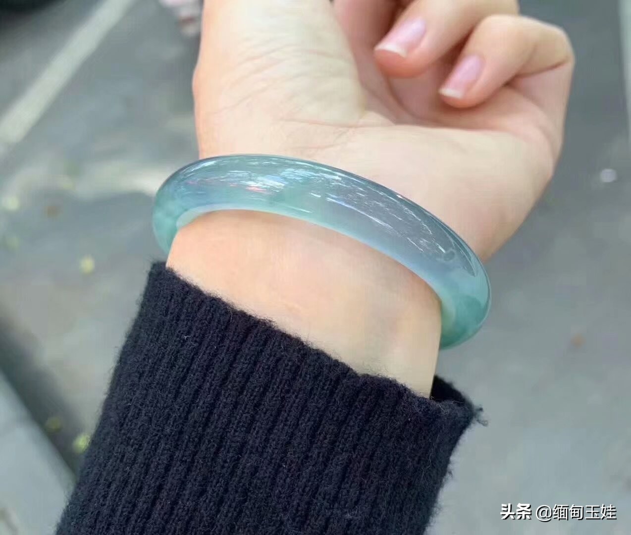 买手镯怎么还有手工费,买手镯省钱技巧视频