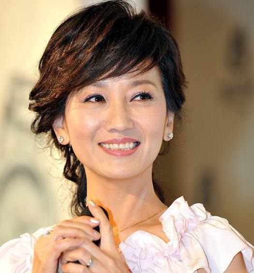 “最美白娘子”赵雅芝的前尘往事