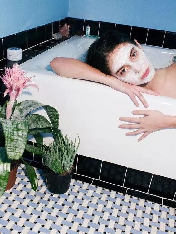 你的脸还用护肤吗,你的脸还有美容的价值吗