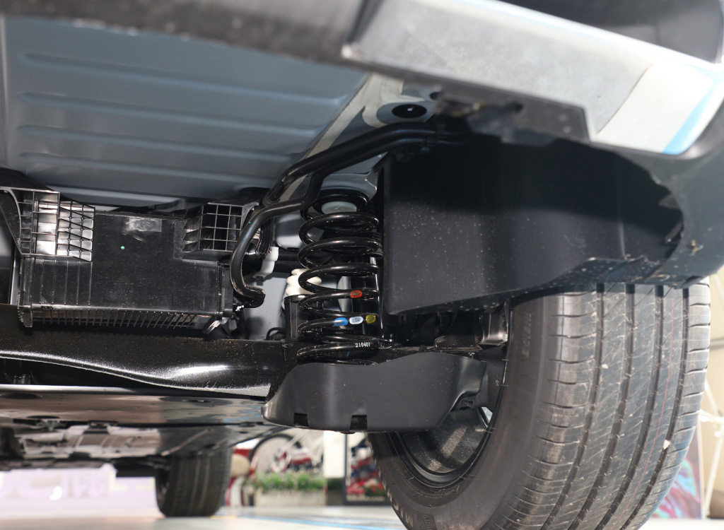 标致5008七座旗舰版16万,标致5008suv裸车价