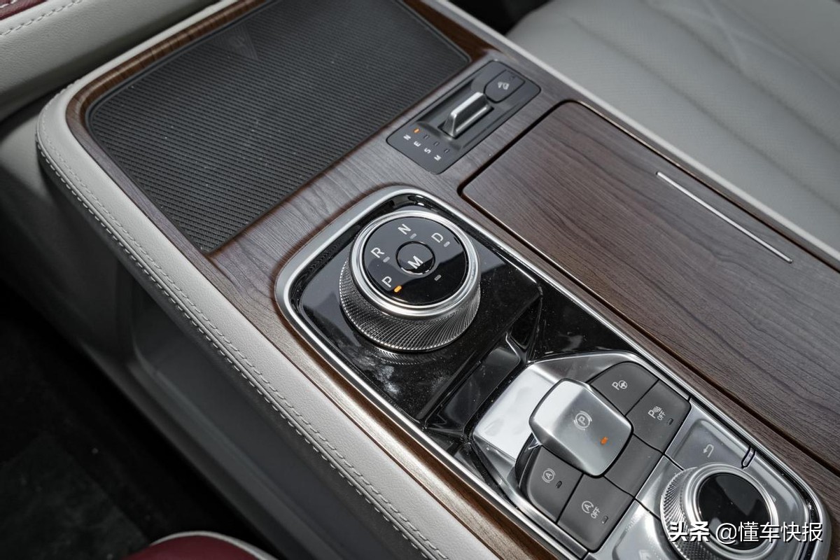 合资车6座suv20万以内的车,合资6座suv推荐10-15万