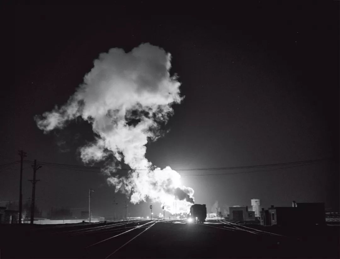 在大*疆新**，世界上最后的蒸汽火车还在奔驰