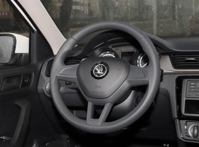 斯柯达昕锐油耗怎么越来越高,斯柯达昕锐的三大件及油耗怎么样