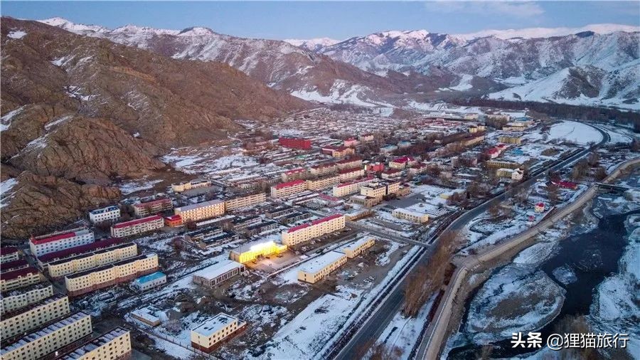 *疆新**可可托海，一个不到5000人的小镇