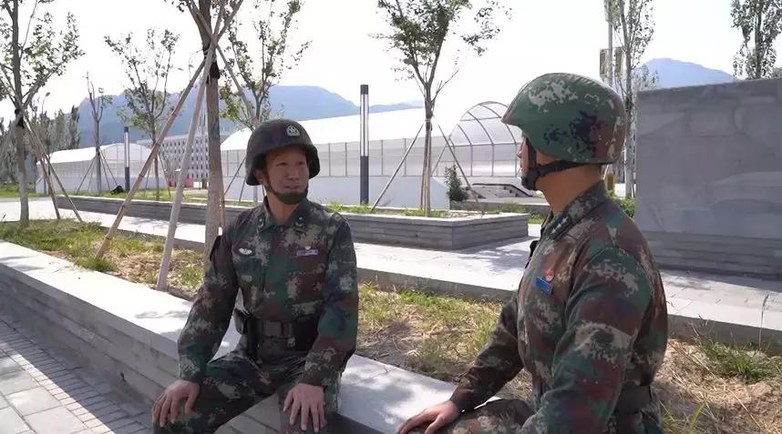 父子兵夫妻档图片,父子兵夫妻兵