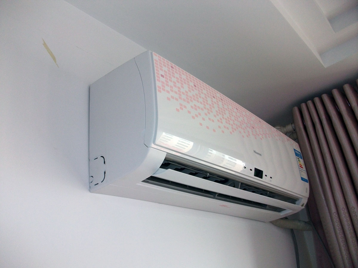 夏季空调清洗的正确方法,夏季空调师傅清洗的正确方法