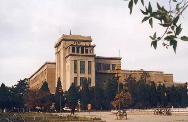 骄傲!细数东北大学创造的无数个中国第一!