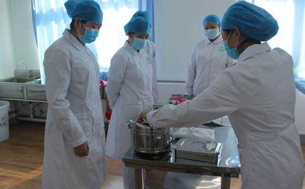 成都华大卫校在成都排名,成都卫校哪个是公办的