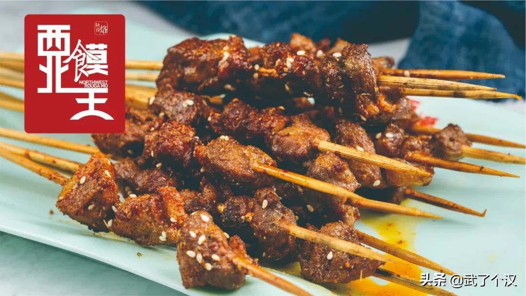 听说我的同事一天吃遍全世界，他是怎么办到的？