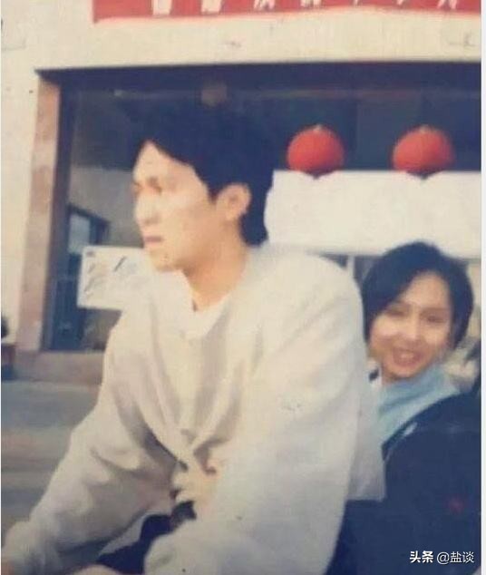 洪欣风波后首亮相,洪欣风波后素颜露面