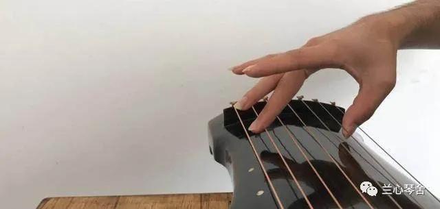 古琴入门每日必练指法,古琴入门教学挑和勾指法