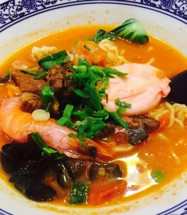青岛好吃的面推荐,青岛好吃的大碗拉面