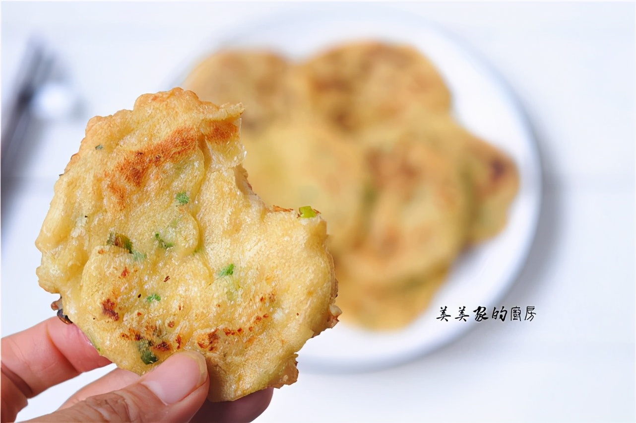 天气冷对煎饼有什么影响,天气冷了做杂粮煎饼面冻了怎么办
