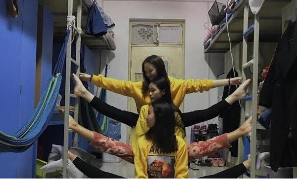 宿舍必备好物洗衣液,大学宿舍为什么没洗衣机