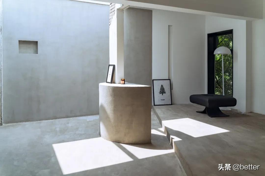 为了发条九宫格朋友圈，我花了330块钱还差点逼疯一个摄影师