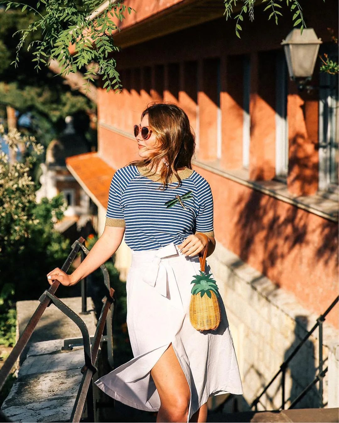 大胸妹子再也不用害怕夏天了,这份指南请收好